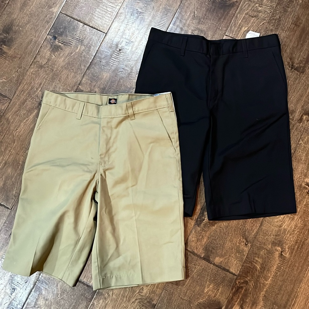 Dickies youth 2 pairs Shorts size 18